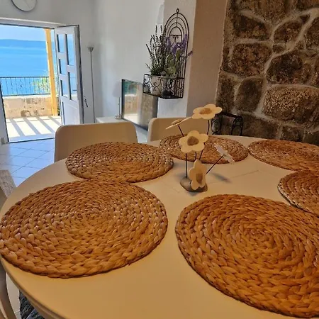 Linda